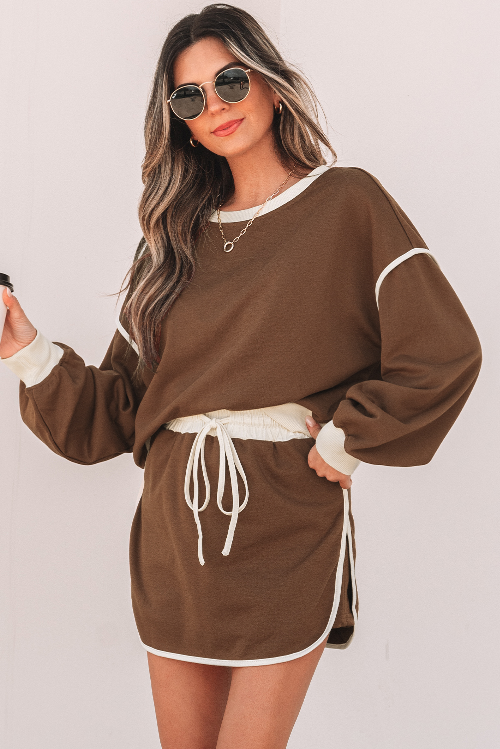 Coffee Color Contrast Loose Pullover and Lace-up Waist Skort Set - Image 5