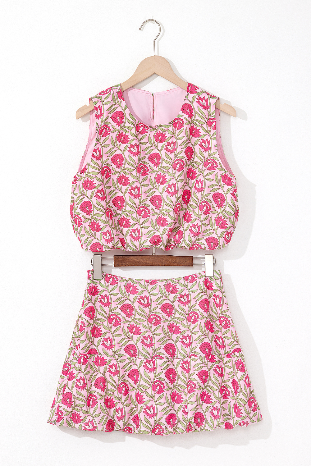 Pink Floral Print Puffy Cropped Tank and Mini Skirt Set - Image 4