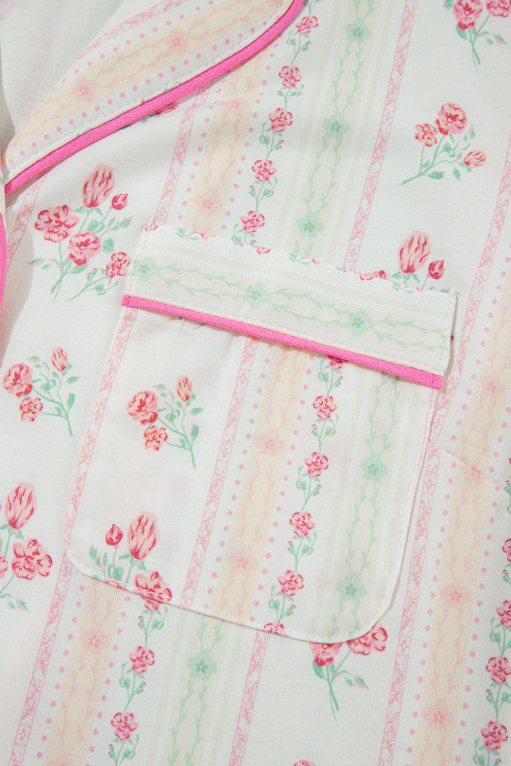 Beige Floral Print Contrast Pipping Short Pajamas Set - Image 7