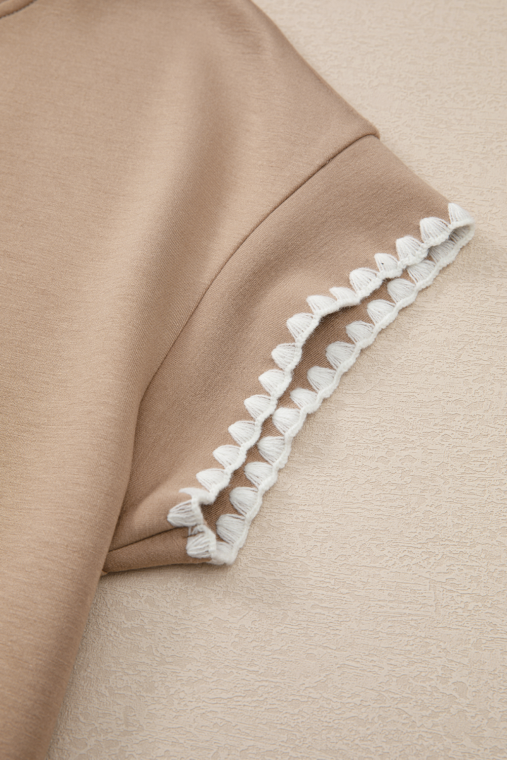 Straw Yellow Ric Rac Color Contrast Ribbed Edge Crewneck T Shirt - Image 6