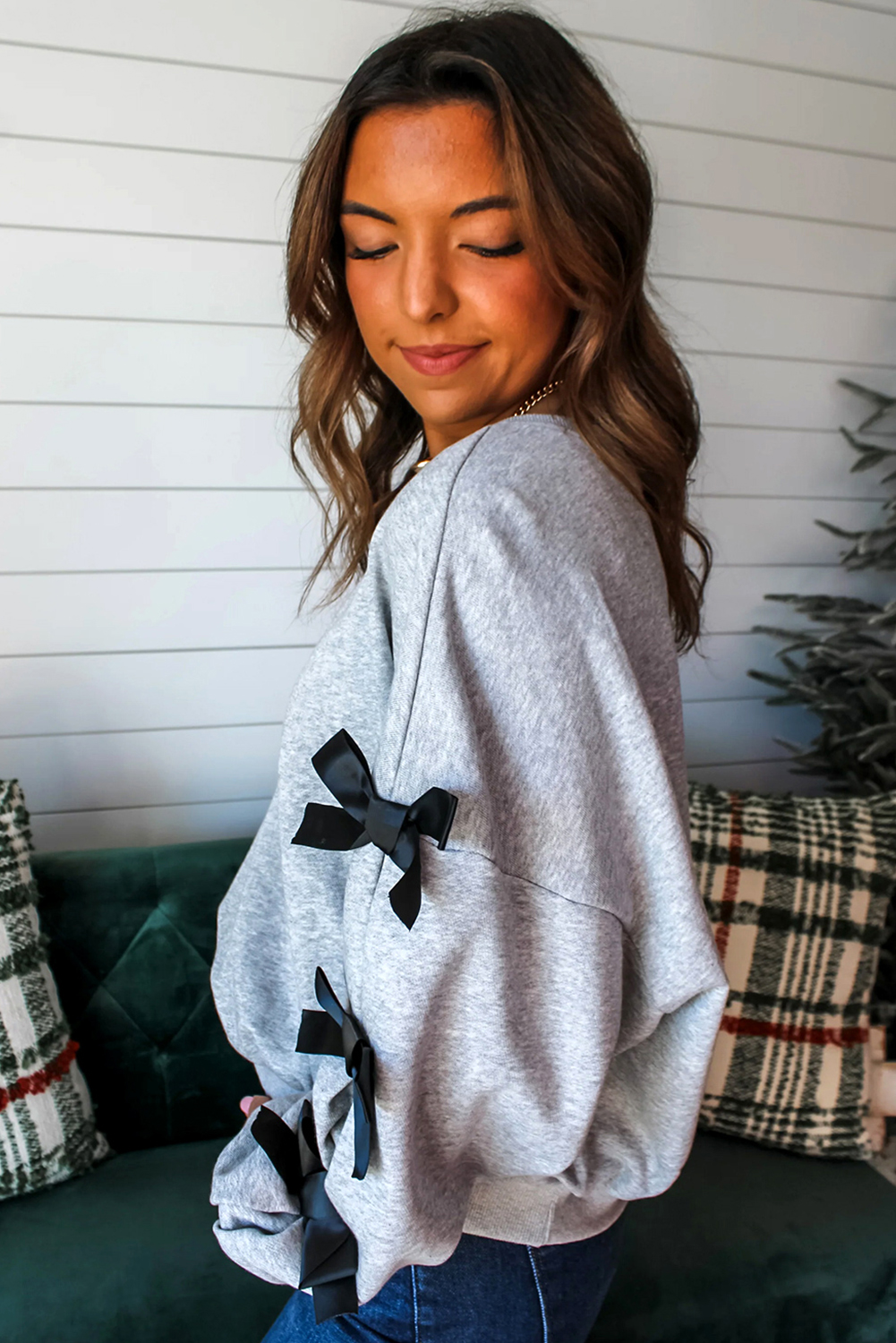 Light Grey Contrast Bow Applique Drop Sleeve Round Neck Sweatshirt - Image 2