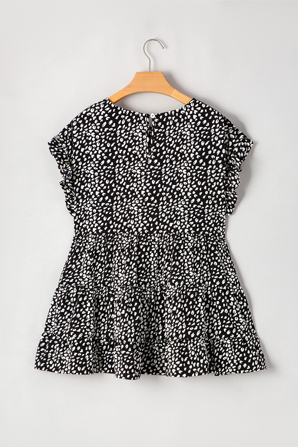 Black Leopard Print Ruffled Short Sleeve Keyhole Back Tiered Flowy Plus Size Blouse - Image 8