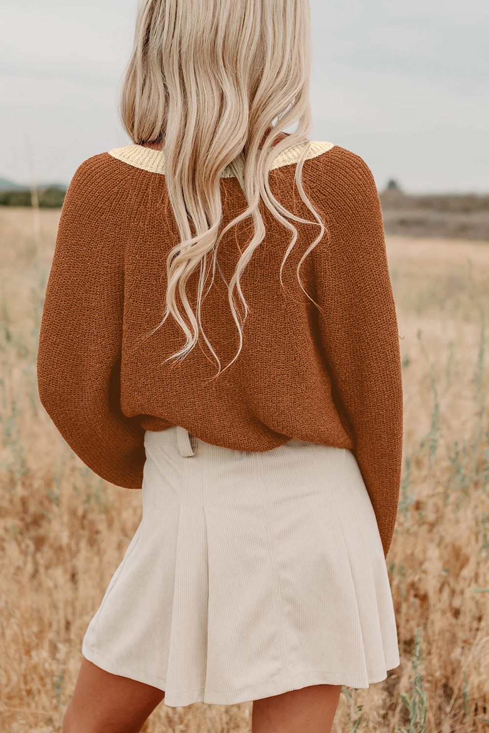 Chestnut Contrast Knit V Neckline Short Cardigan - Image 2