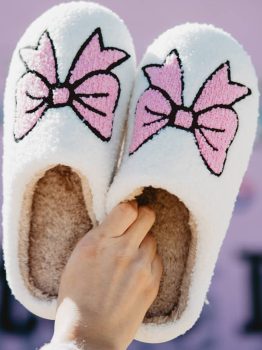 White Cute Bowknot Pattern Fuzzy Winter Home Slippers