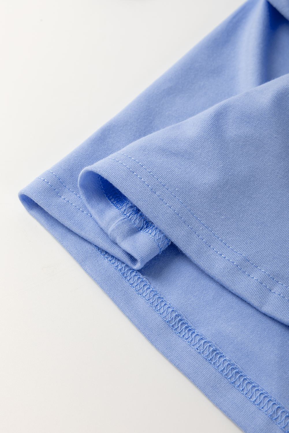 Sky Blue Flower Patched Exposed Stitching Trim Crew Neck Loose Tee - Image 7