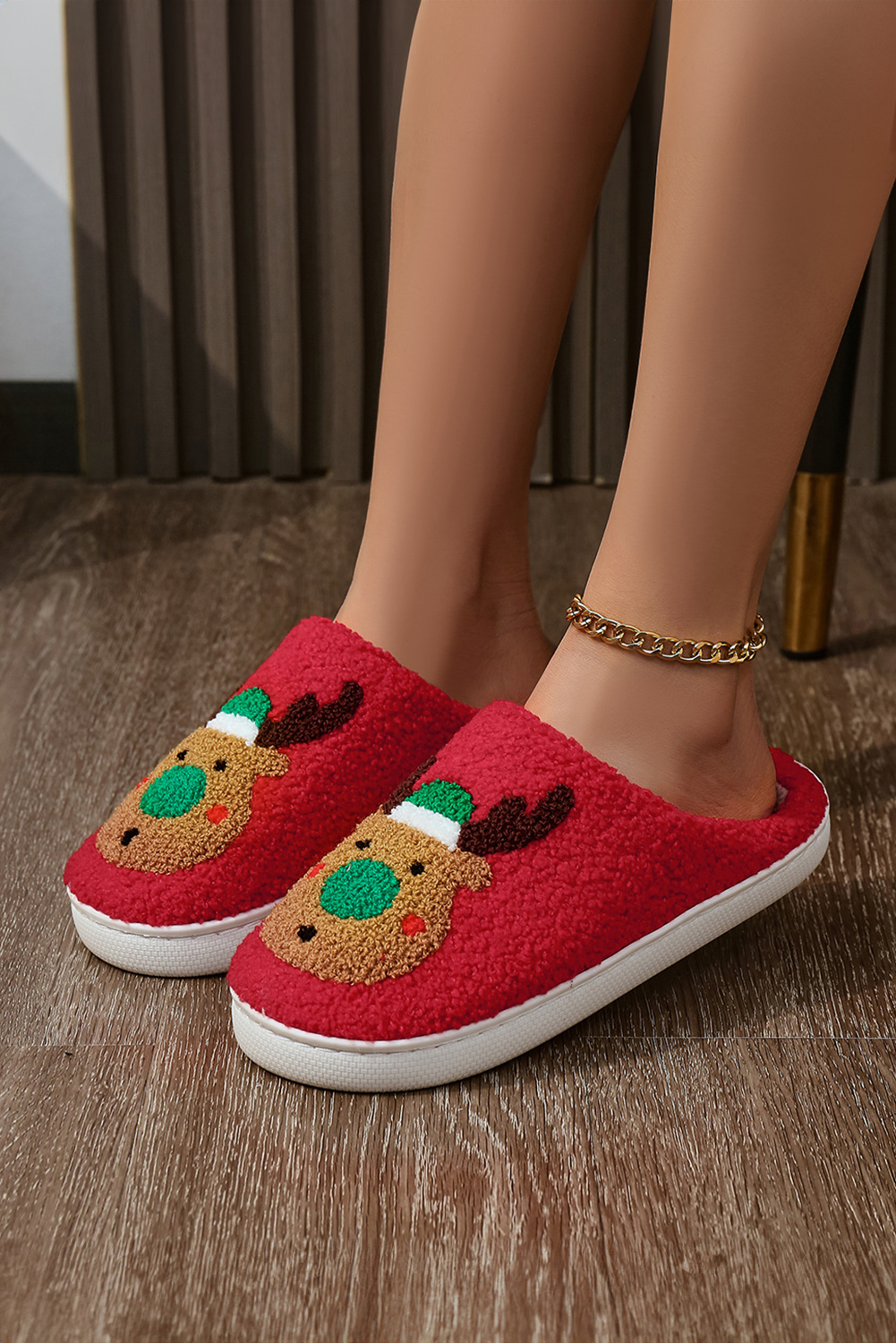 Fiery Red Christmas Reindeer Pattern Thick Sole Plush Slippers - Image 3