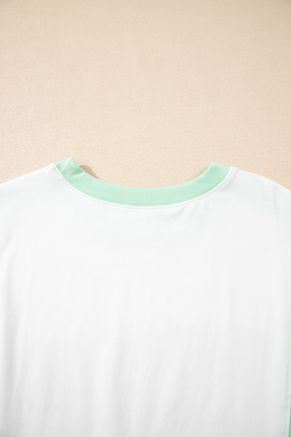 Light Green Color Block Exposed Seam Crew Neck T Shirt - Image 6
