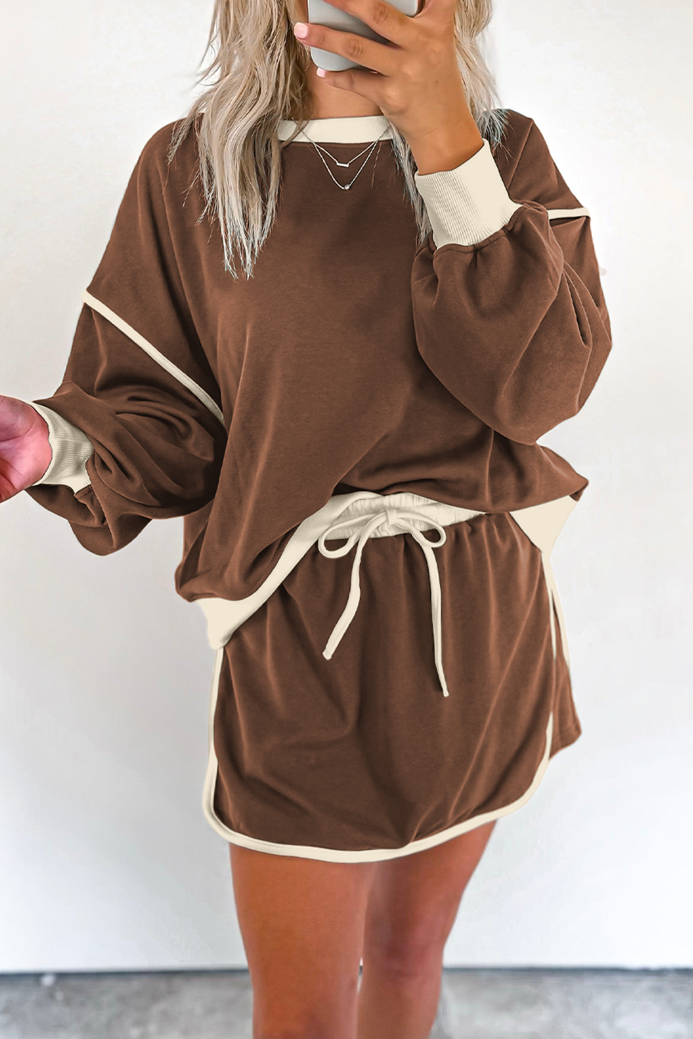 Coffee Color Contrast Loose Pullover and Lace-up Waist Skort Set - Image 8