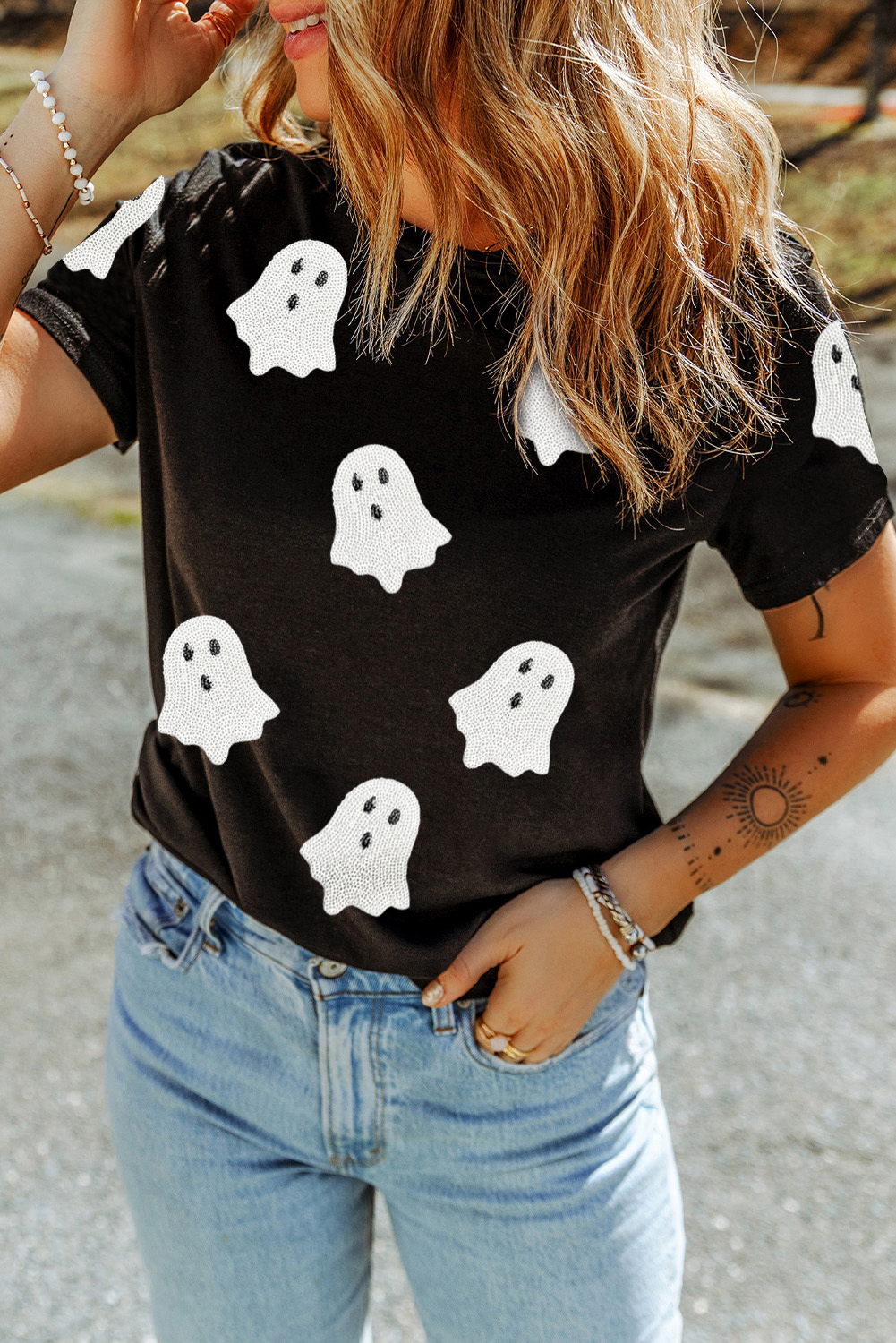 Black Sequin Halloween Ghost Patched Casual T Shirt - Image 4