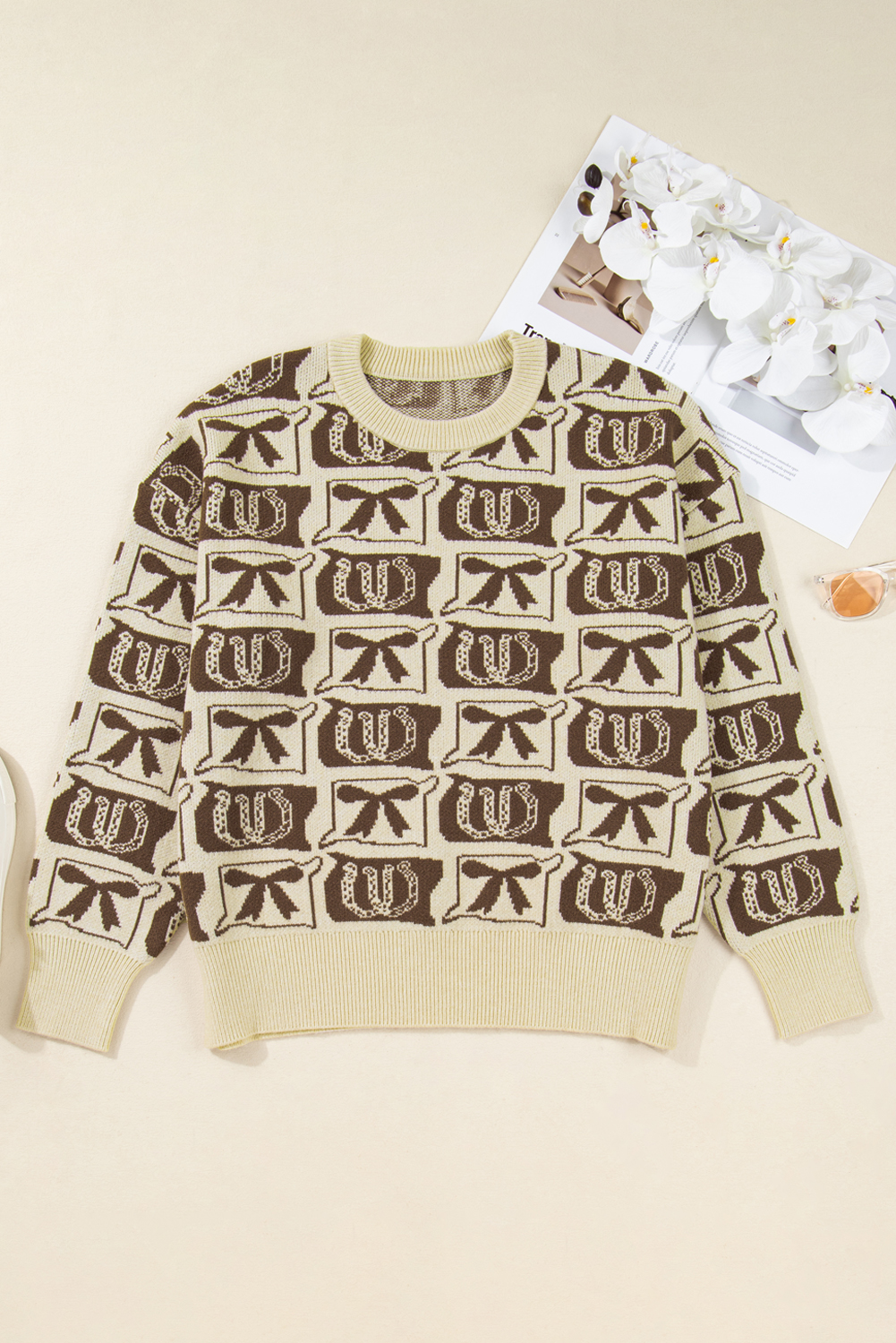 Brown Bow Horseshoe Print Checkered Plus Size Sweater - Image 8