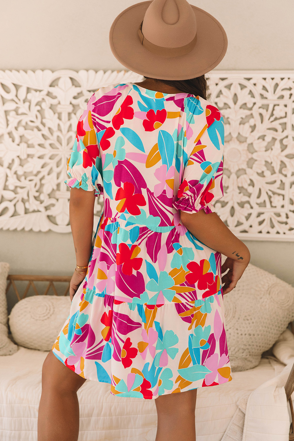 Rose Red Floral Bubble Sleeve V Neck Tiered Ruffle Babydoll Dress - Image 2