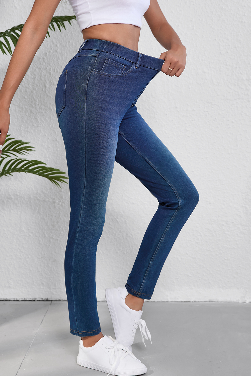Ashleigh Blue Multiple Pockets Straight Leg Washed Stretchy Knit Casual Jeans - Image 3
