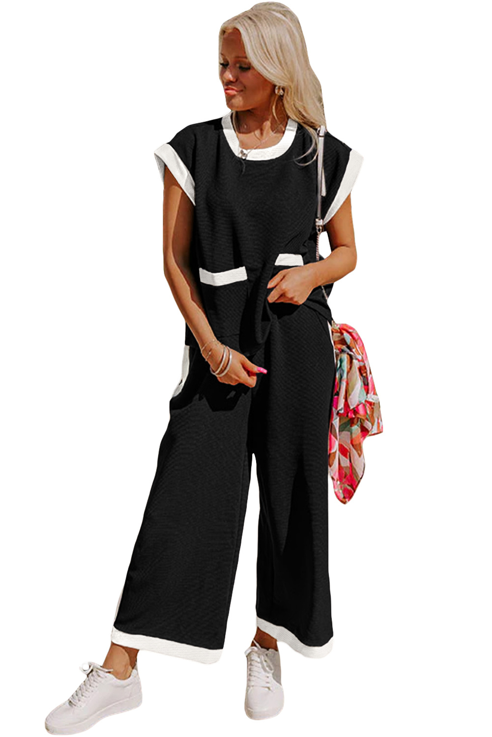 Black Color Block Pocketed T Shirt and Wide Leg Pants Set - Image 4
