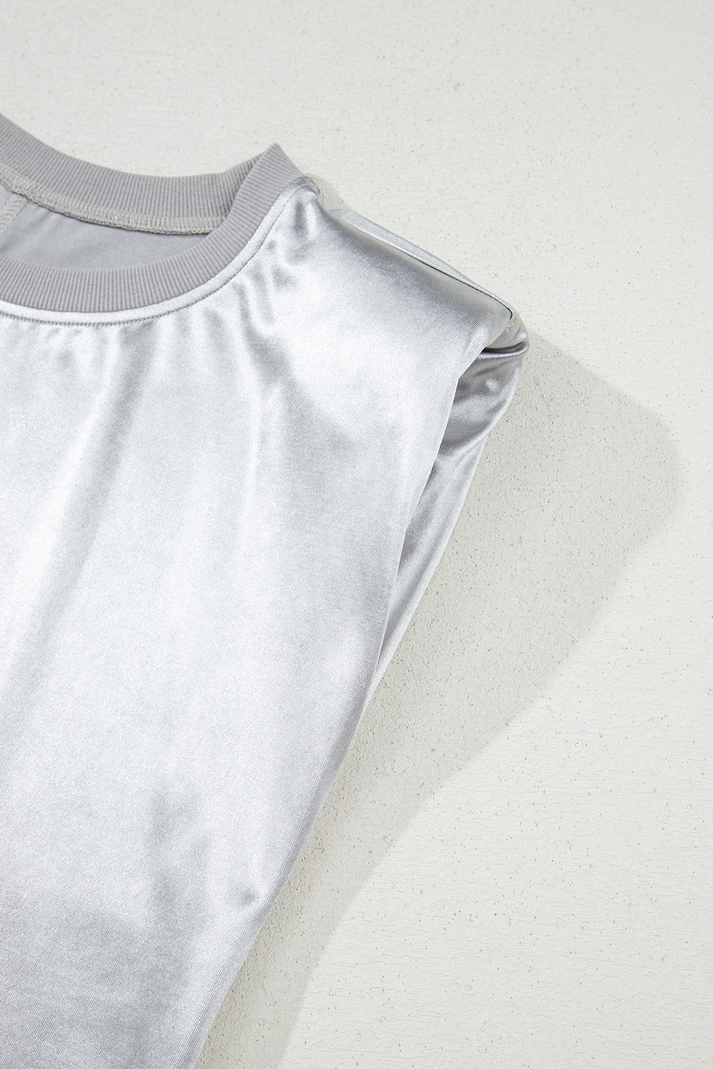 Silvery Metallic Luster Crew Neck Shift Tank Top - Image 7