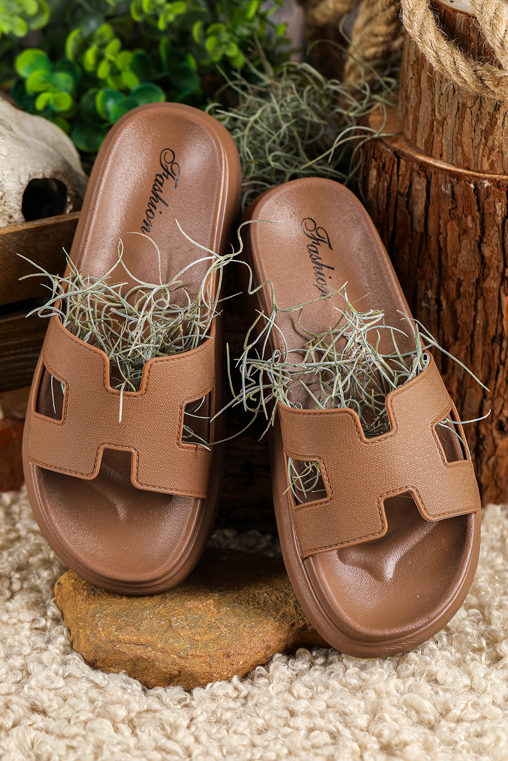 Chestnut Cutout Design Open Toe Platform Slippers (Run Small, Size Up) - Image 5