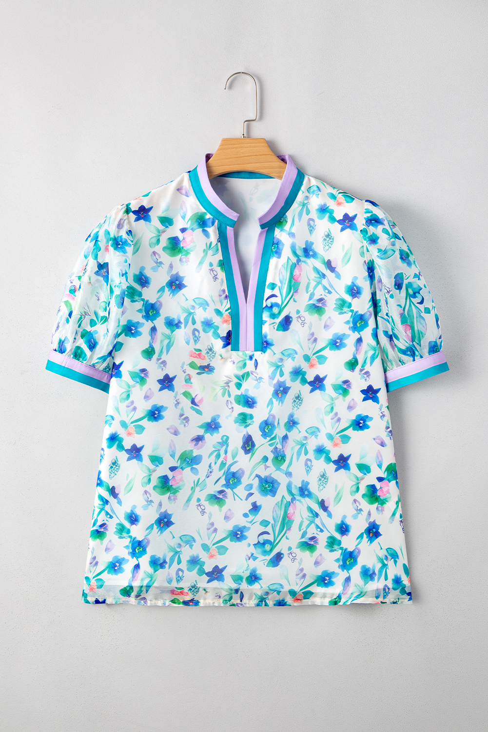 Green Floral Print Colorblock Edge Puff Sleeve Split Neck Plus Size Blouse - Image 8