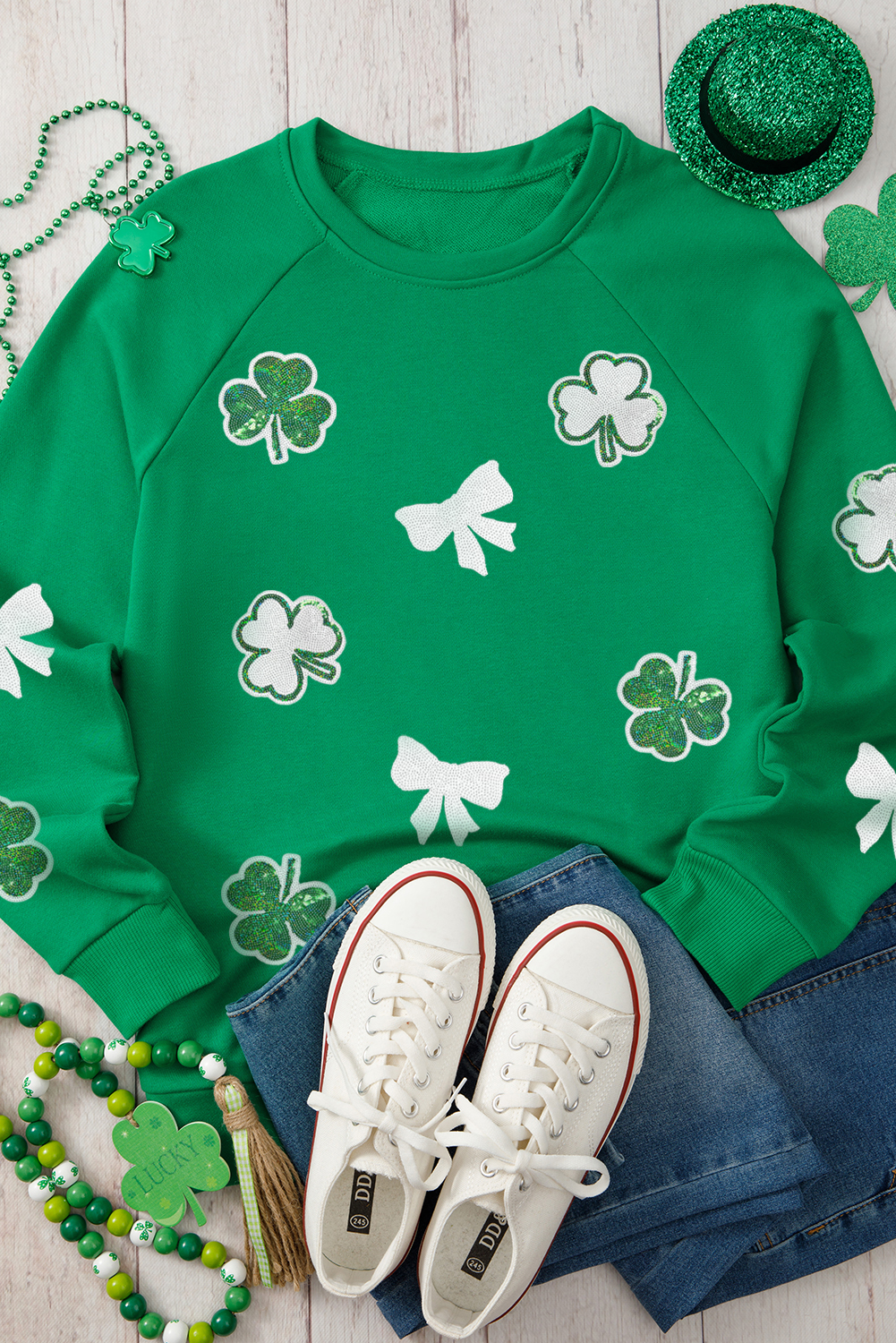 Green Sequin Bow Clover Graphic Pullover Sweatshirt - Image 2