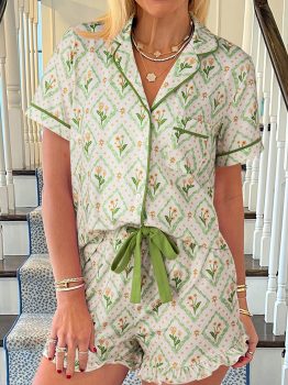 Green Floral Print Turn-down Collar Short Pajamas Set