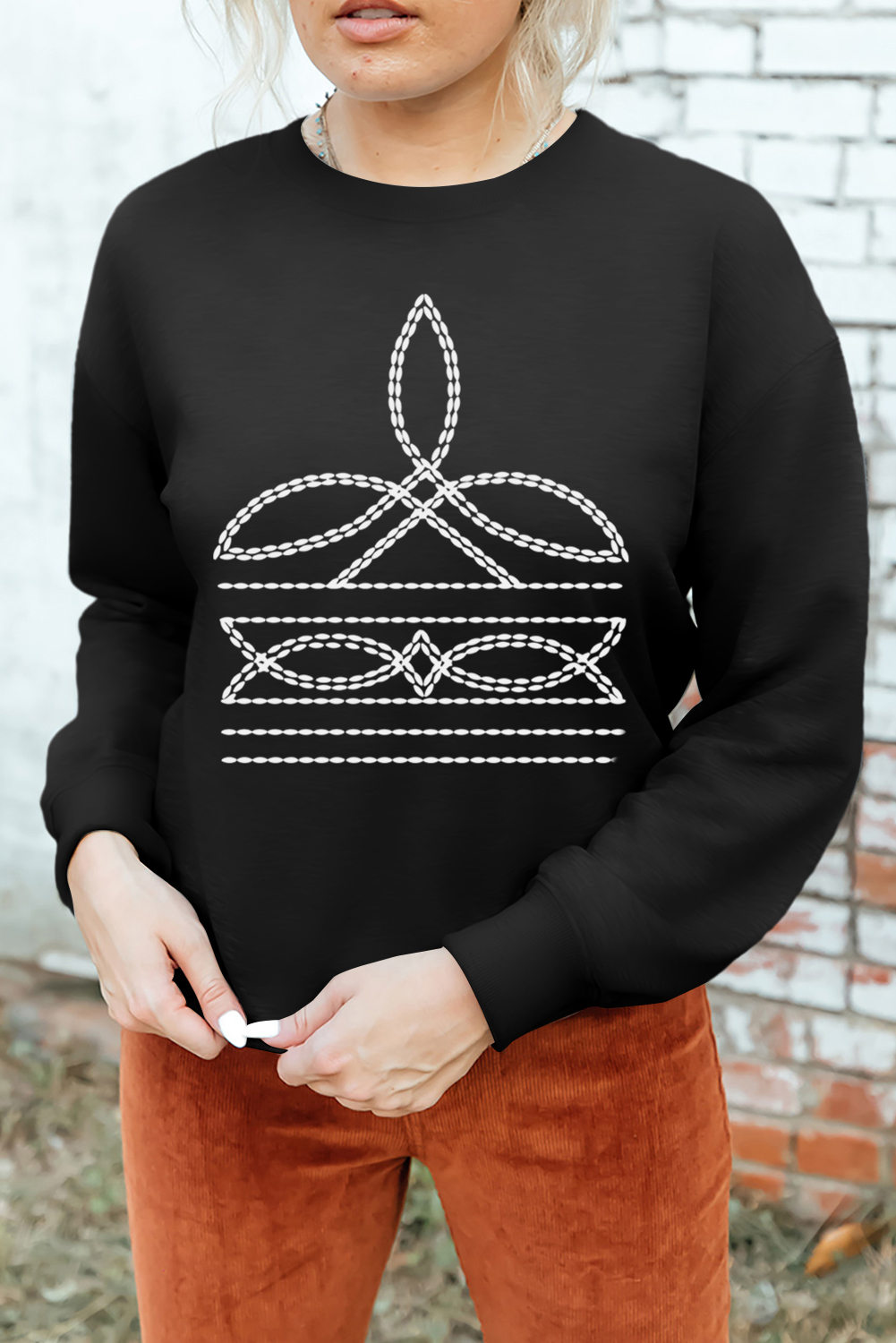 Black Western Pattern Print Round Neck Pullover Sweatshirt - Image 2
