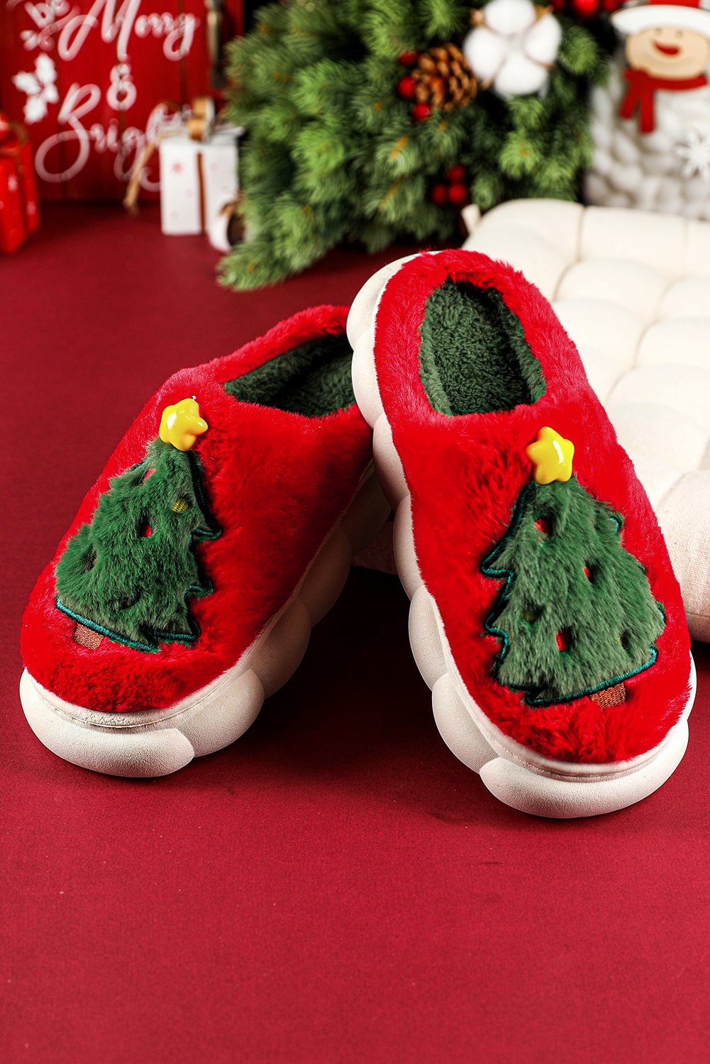 Fiery Red Christmas Tree Graphic Thick Sole Plush Slippers - Image 4