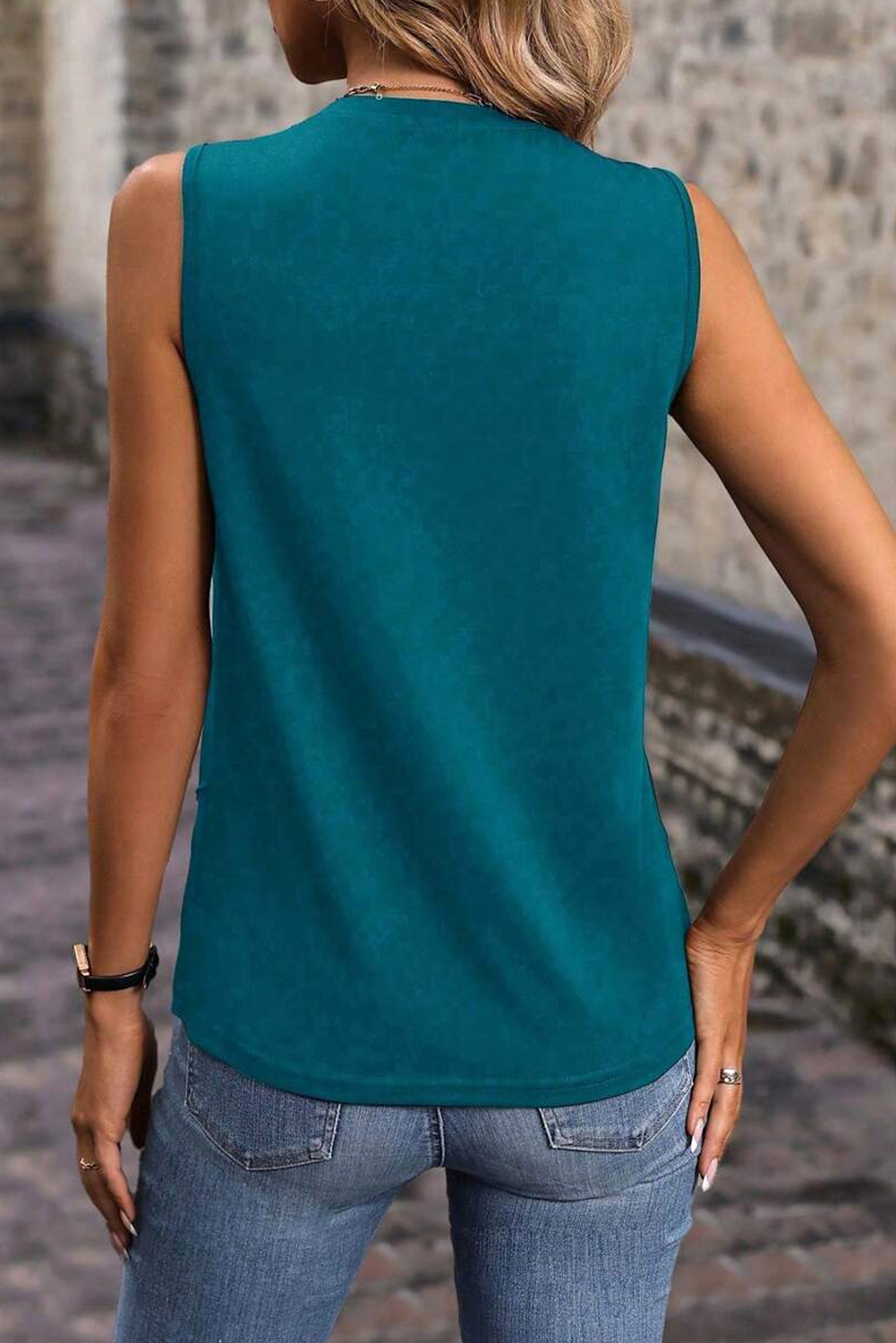Blue Sapphire Solid Color Stitching Detail Round Neck Tank Top - Image 2