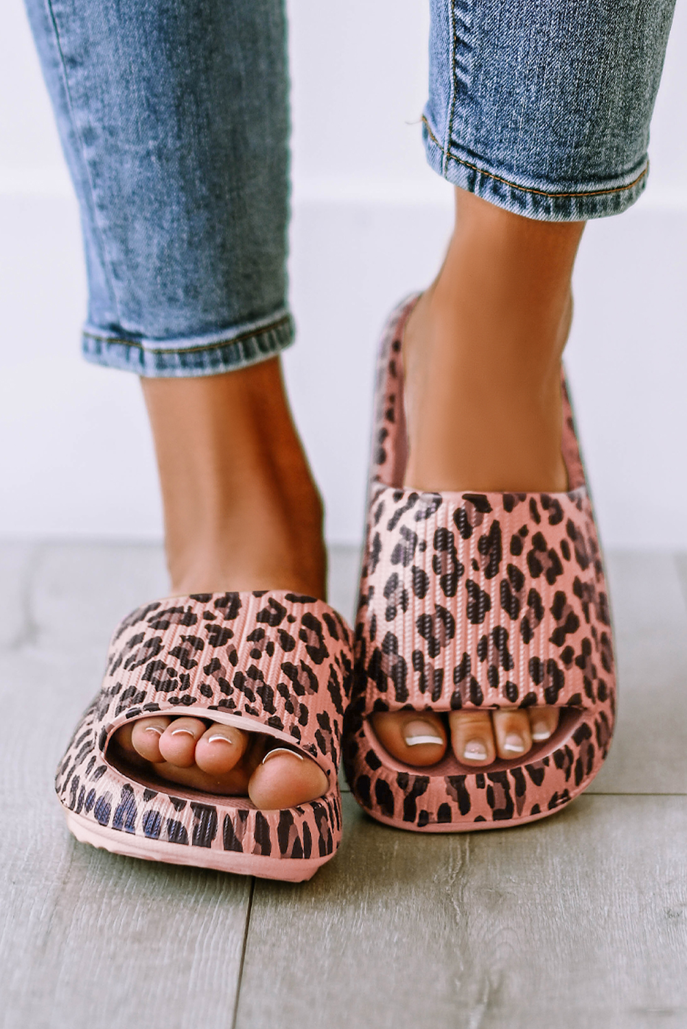 Pink Leopard Print Thick Sole Slip On Slippers - Image 8