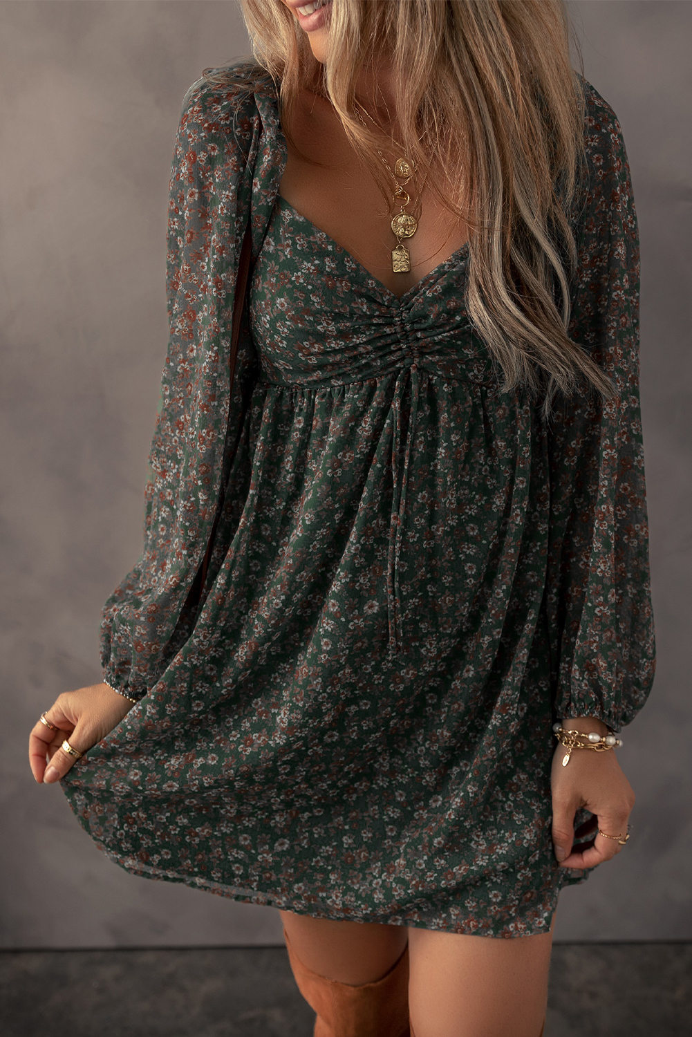 Green Floral Print Sweetheart Neck Shirred Back Mini Dress - Image 4