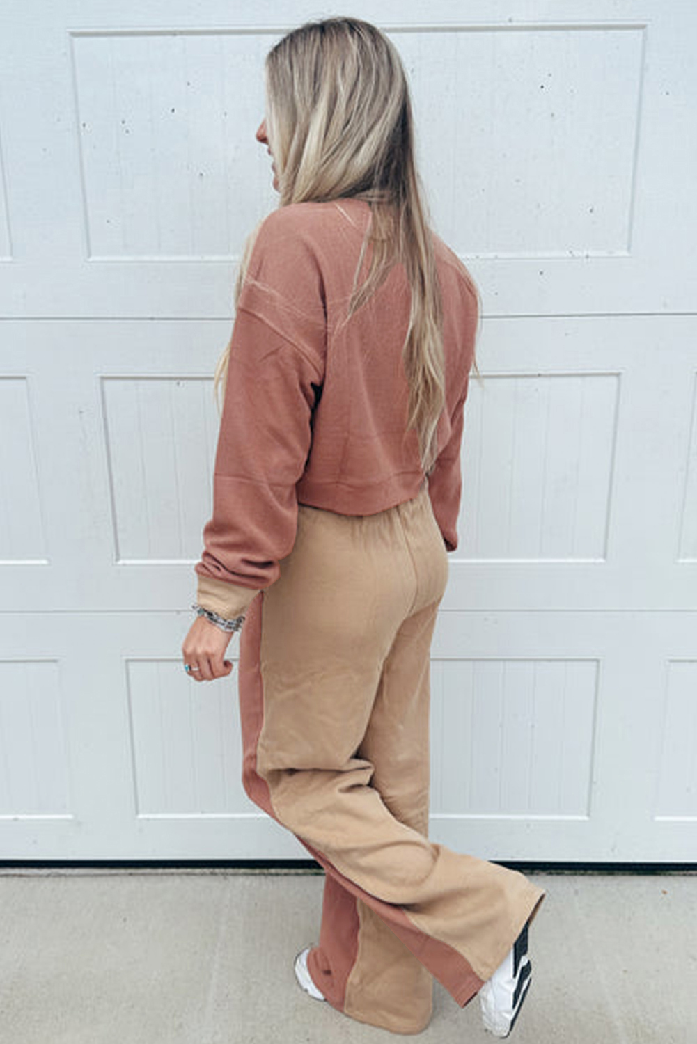Khaki Color Block Long Sleeve Crop Top Drawstring Pant Set - Image 2