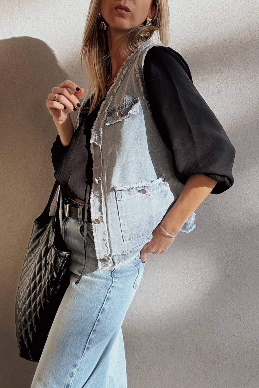 Beau Blue Frayed Edge Flap Pockets Denim Vest Jacket - Image 5