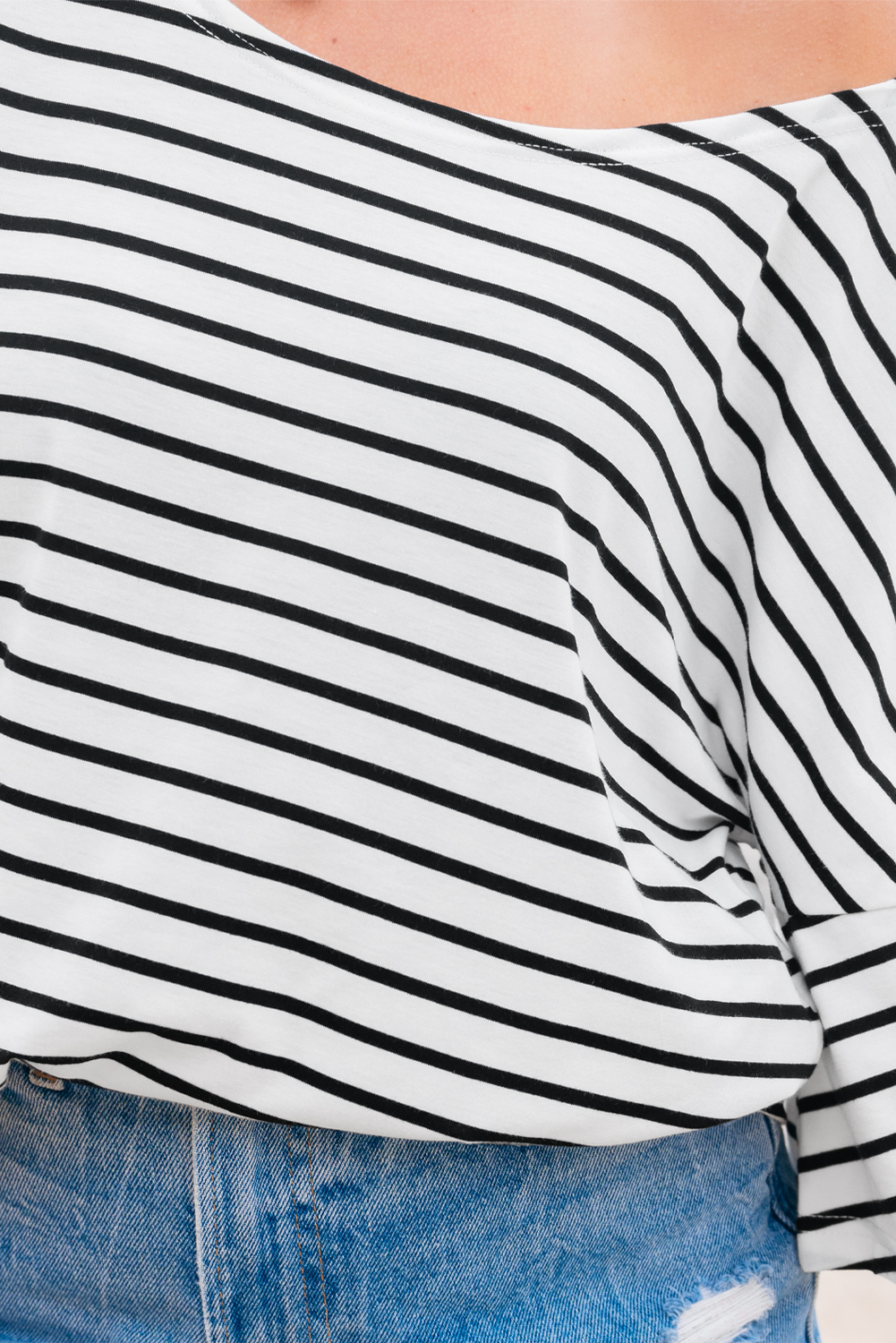 Black Stripe Half Sleeve Scoop Neck Loose Top - Image 8