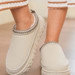 White Contrast Stitch Detail Faux Suede PU Patchwork Plush Winter Clog Slippers