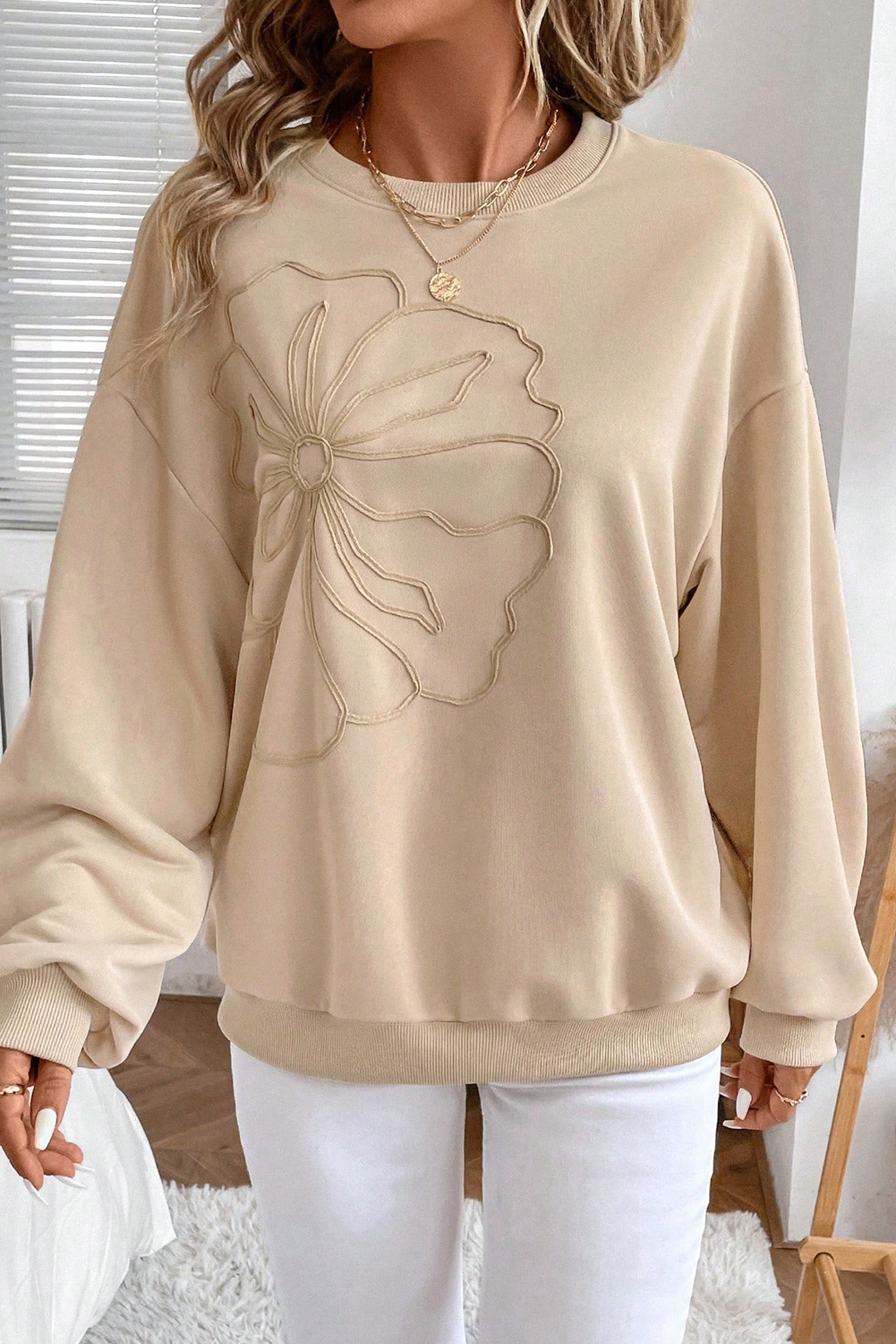 Parchment Embroidered Flower Pattern Drop Shoulder Sweatshirt - Image 4