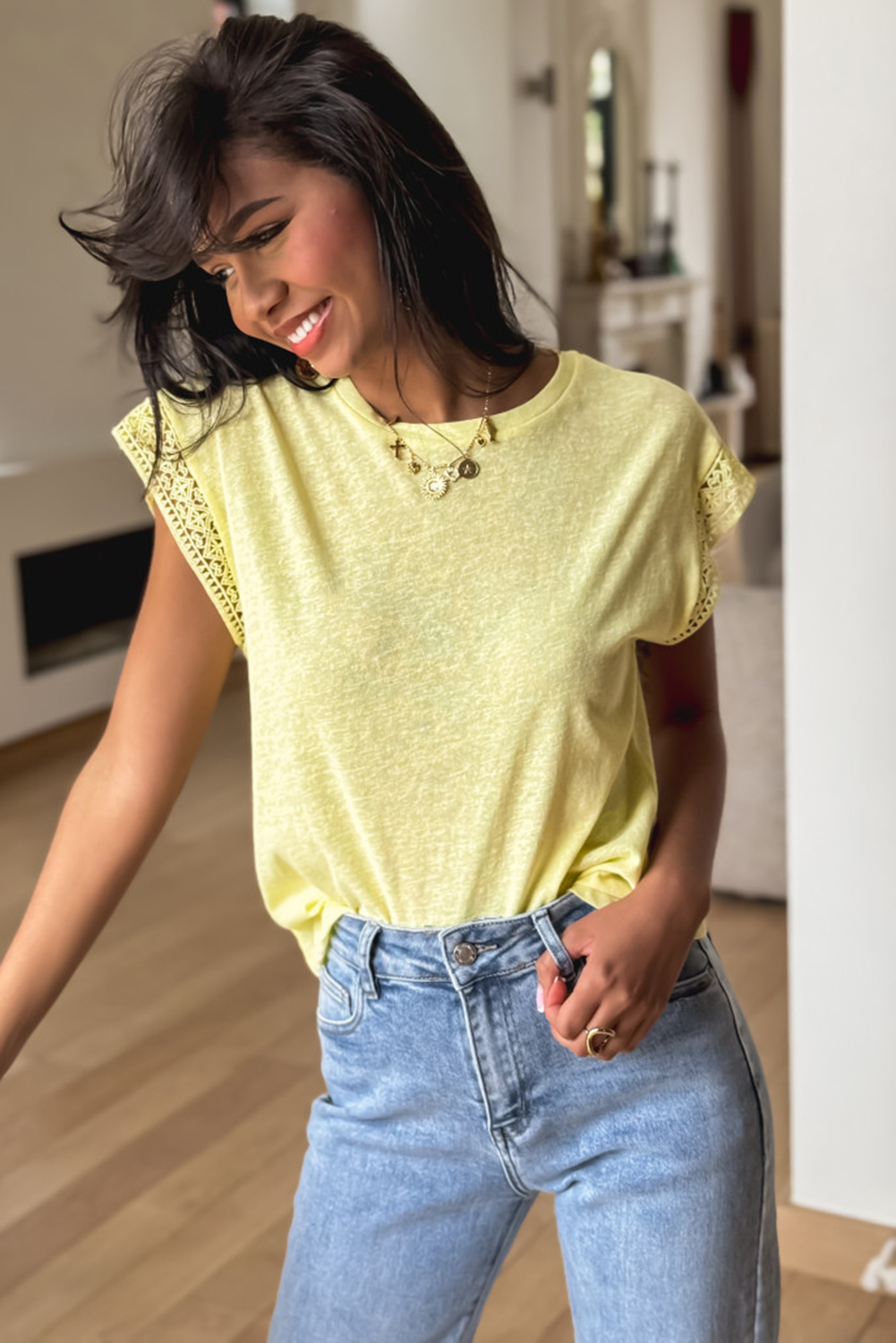 Yellow Cream Lace Patchwork Cap Sleeve Round Neck T Shirt - Image 4