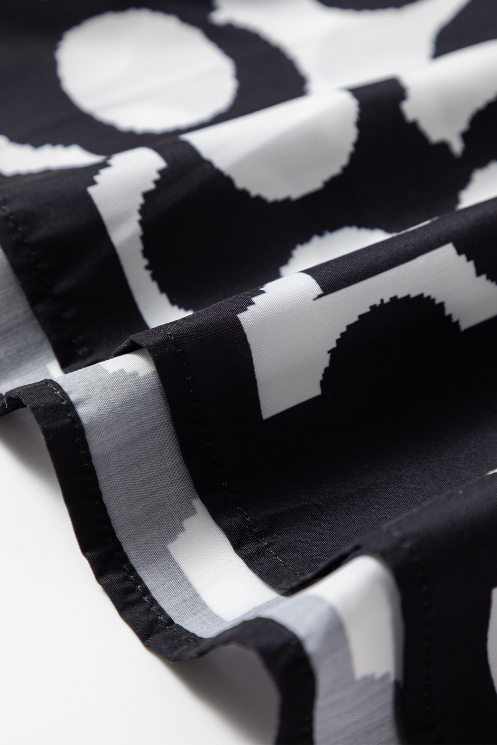 Black Abstract Dot Flower Print Tank Top - Image 6