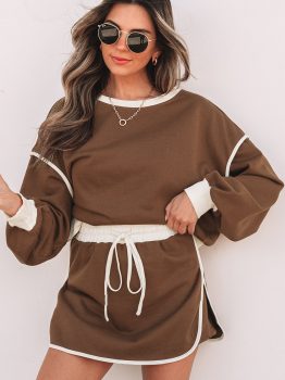 Coffee Color Contrast Loose Pullover and Lace-up Waist Skort Set