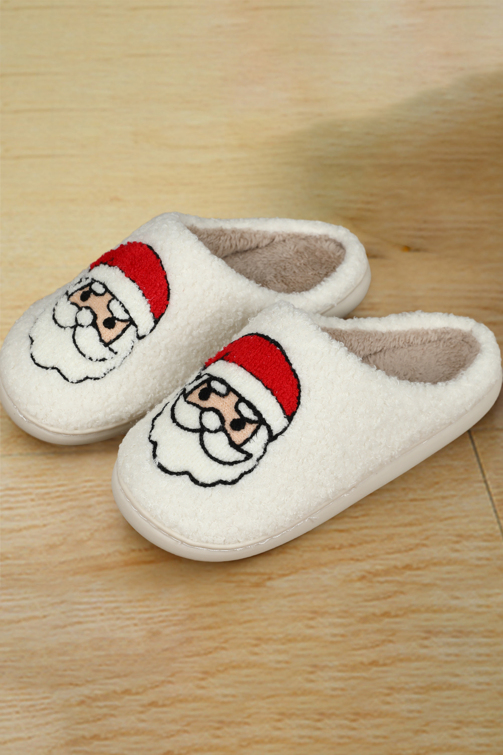 White Christmas Santa Clause Graphic Plush Slippers - Image 5