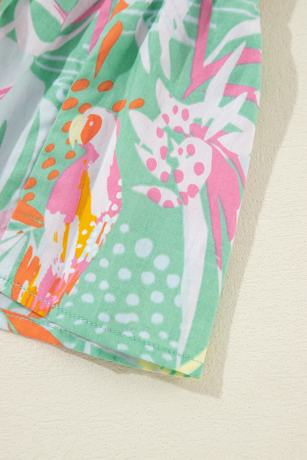 Green Abstract Floral Ruffle Trim Flutter Sleeve Buttoned Dress - Image 7