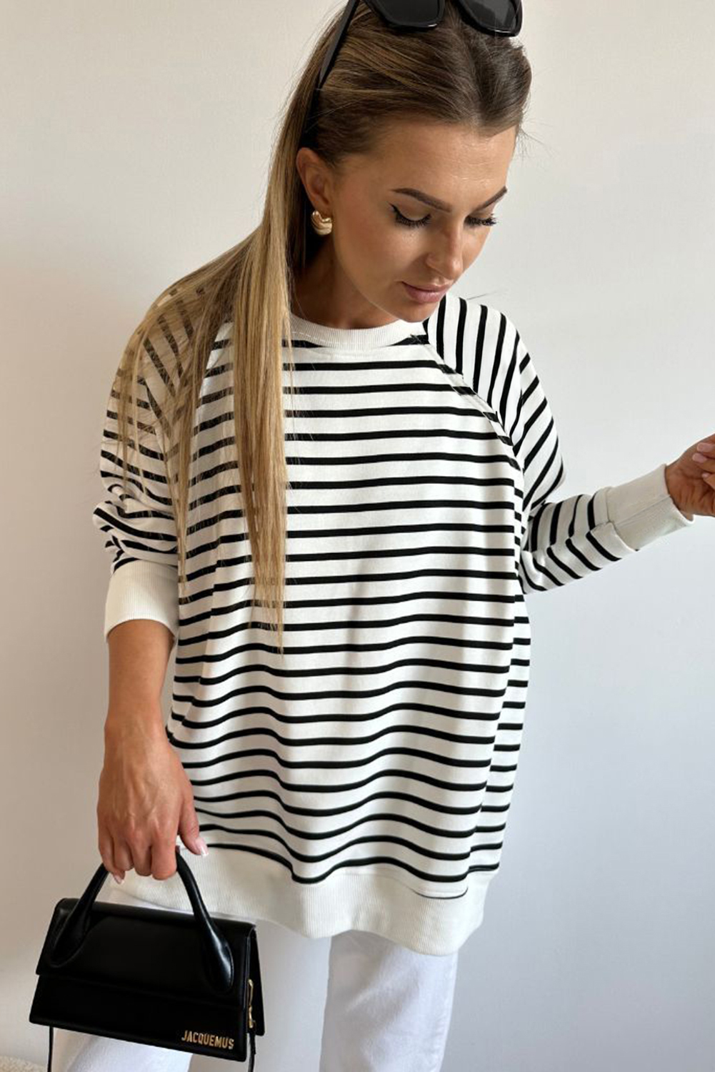 Black Stripe Raglan Sleeve Side Slits Loose Sweatshirt - Image 2