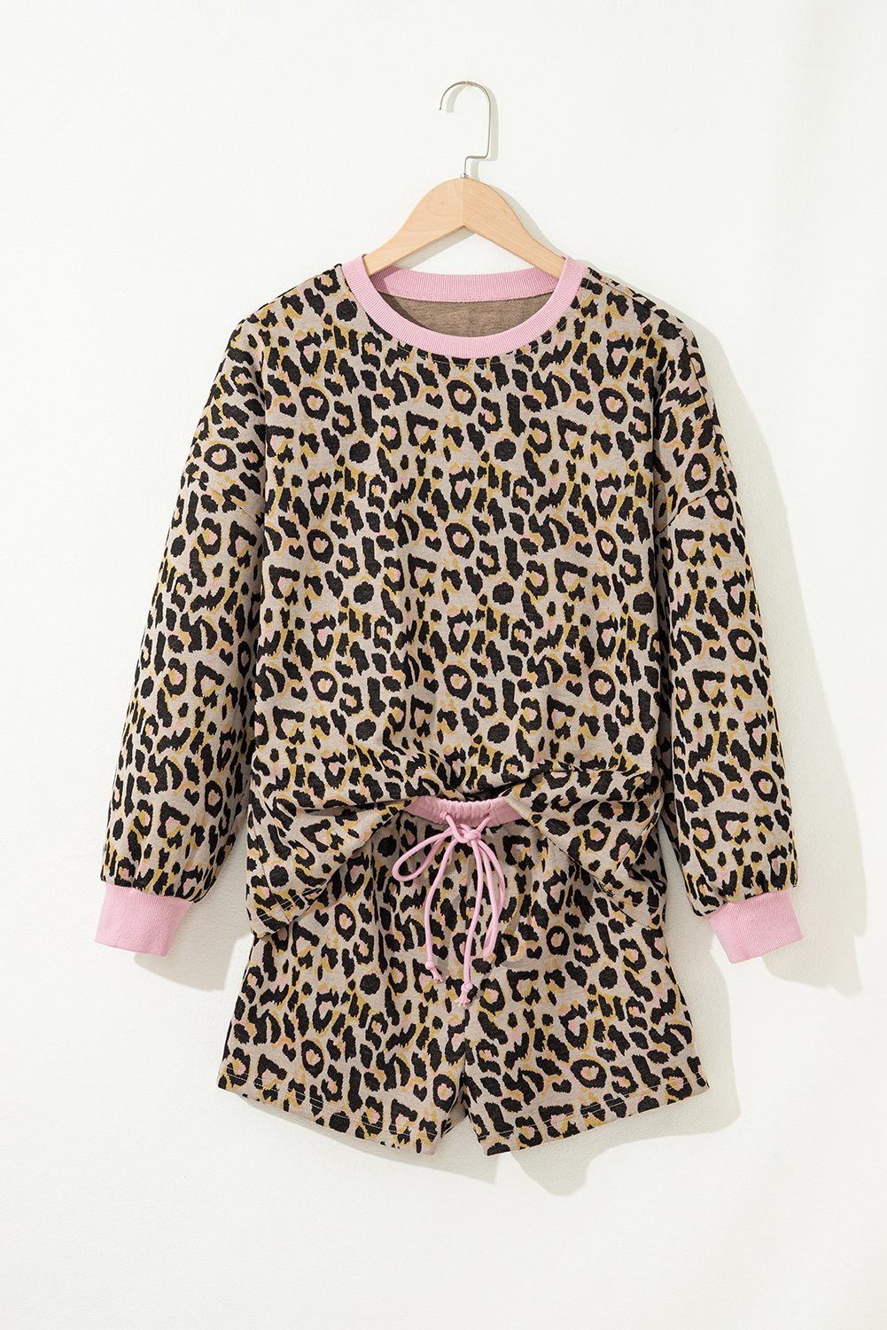 Pink Leopard Print Contrast Edge Long Sleeve Pullover Shorts Set - Image 3