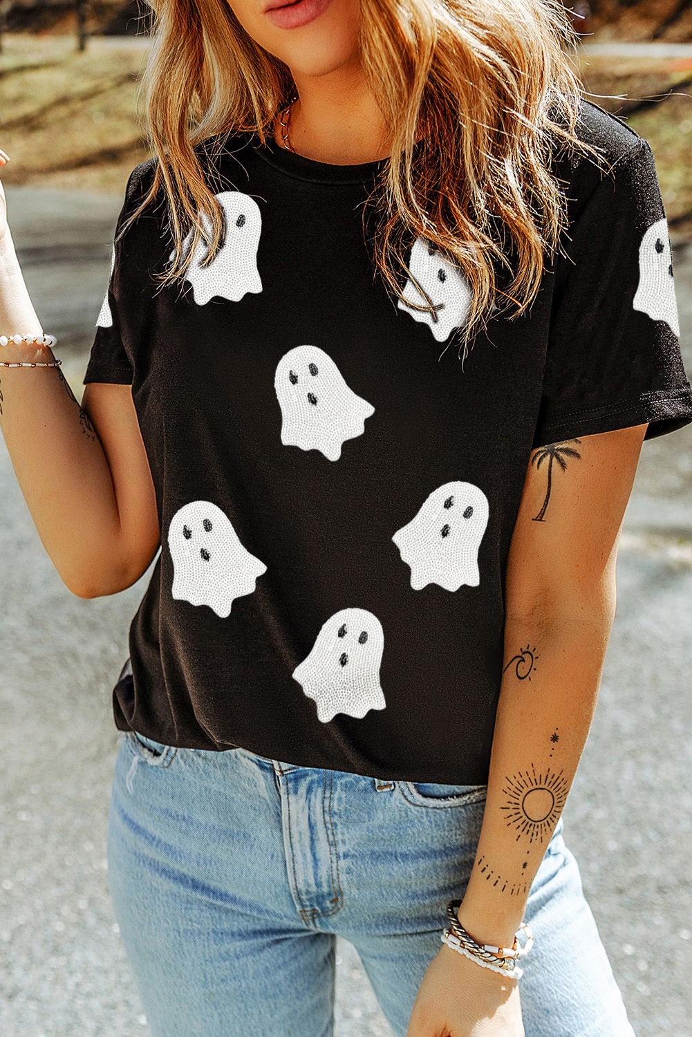Black Sequin Halloween Ghost Patched Casual T Shirt - Image 2