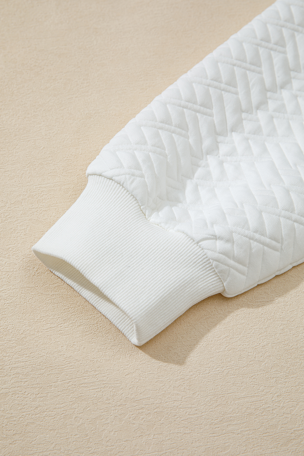 White Textured Pocketed Collared V Neck Pullover Sweatshirt - Image 7