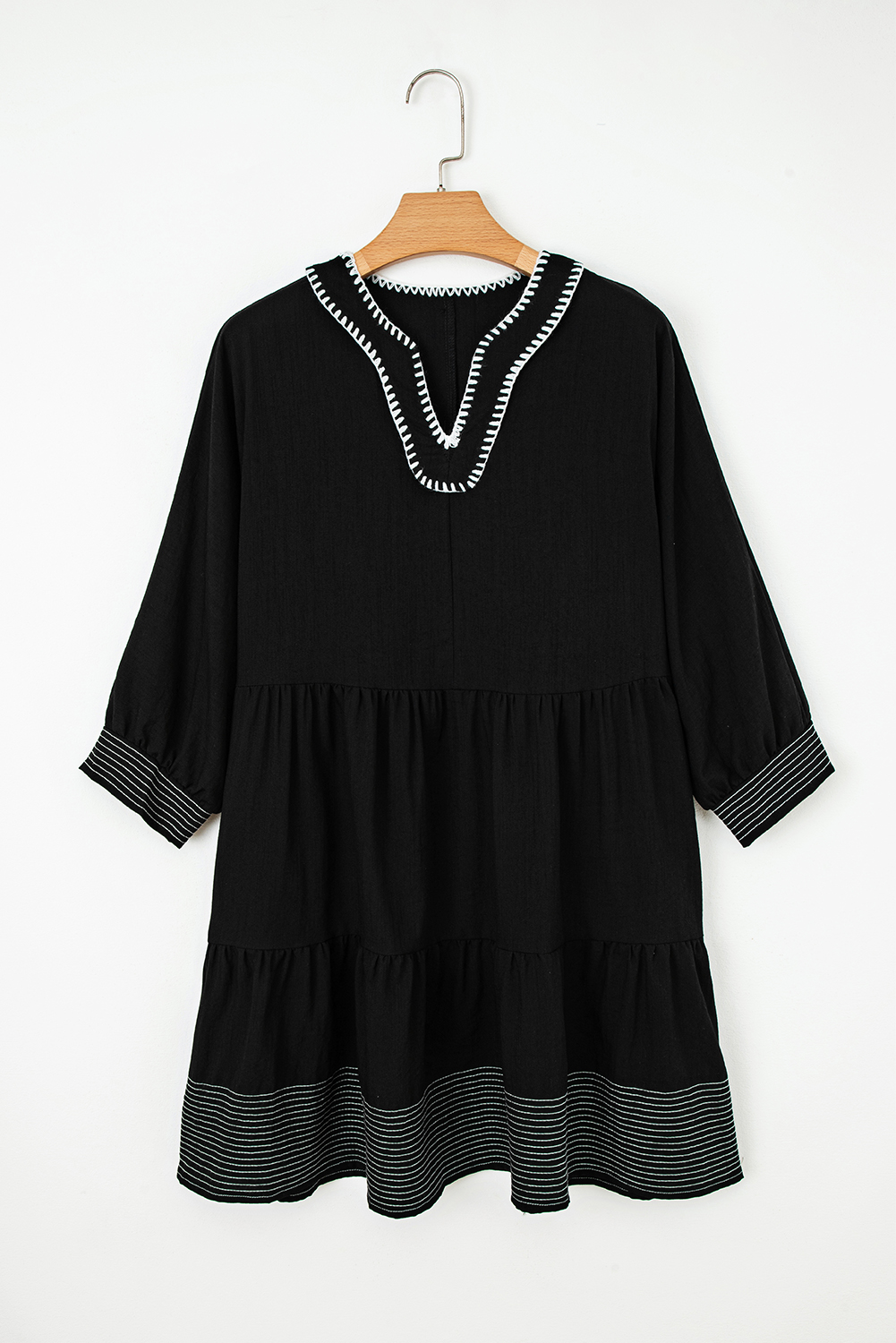 Black Contrast Stitched V Neck 3/4 Sleeve Tiered Mini Dress - Image 4