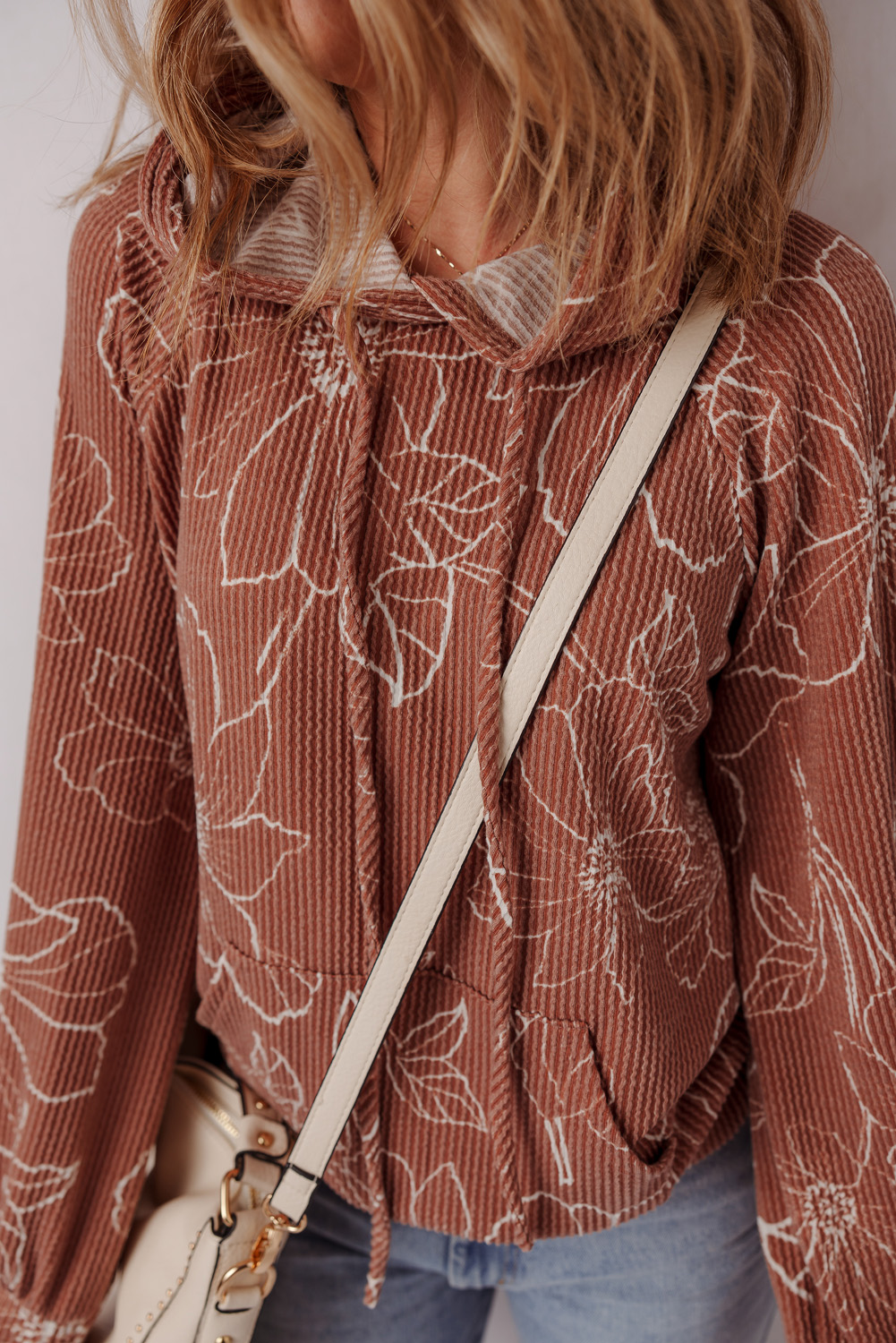 Brown Floral Twisted Rib Drawstring Kangaroo Pocket Hoodie - Image 5