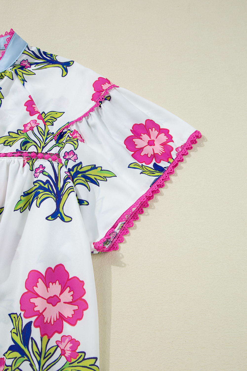 Rose Vintage Floral Print Contrast Notched V Neck Plus Size Summer Blouse - Image 8