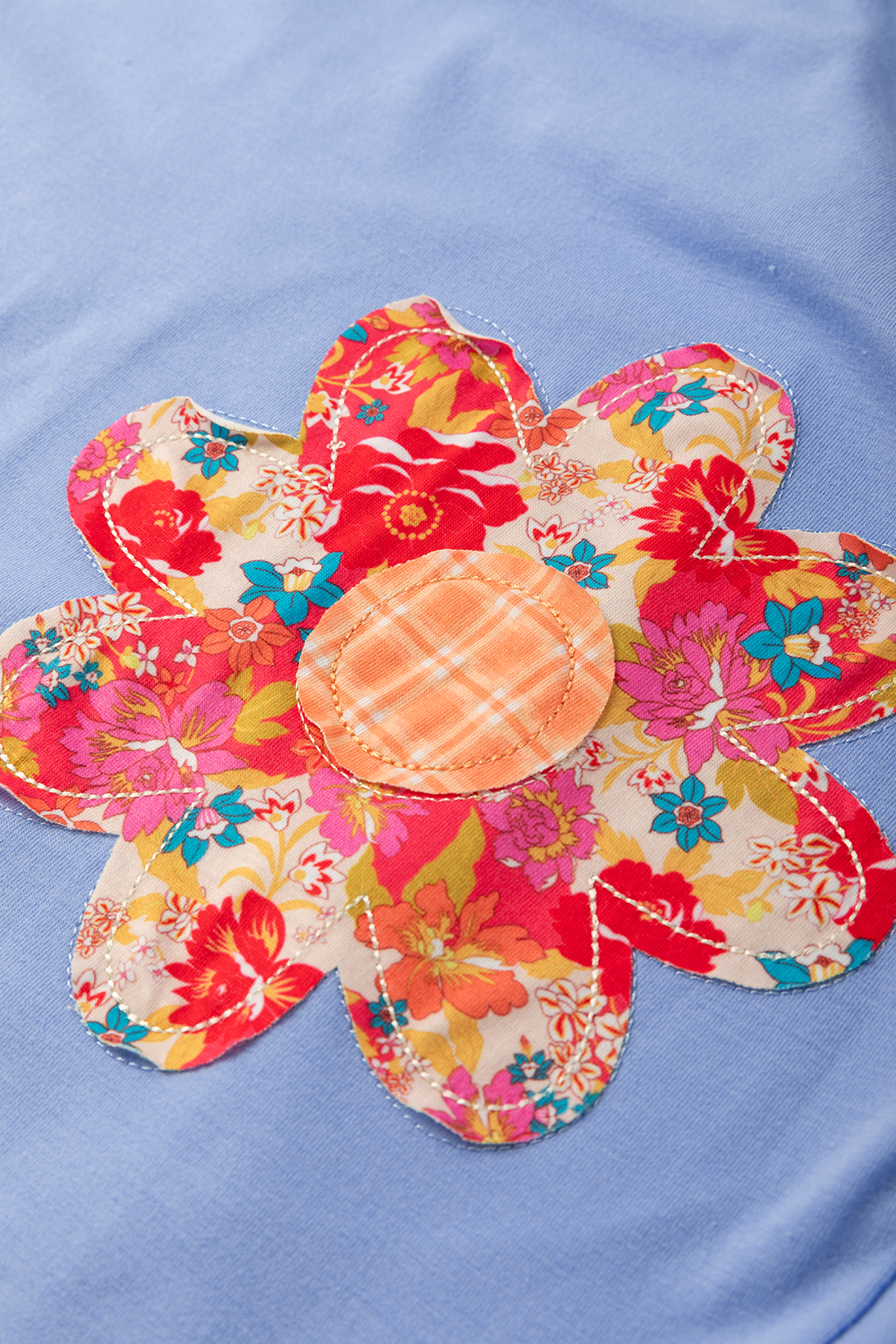 Sky Blue Flower Patched Exposed Stitching Trim Crew Neck Loose Tee - Image 6