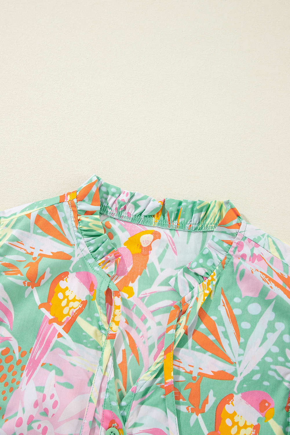 Green Abstract Floral Ruffle Trim Flutter Sleeve Buttoned Dress - Image 3