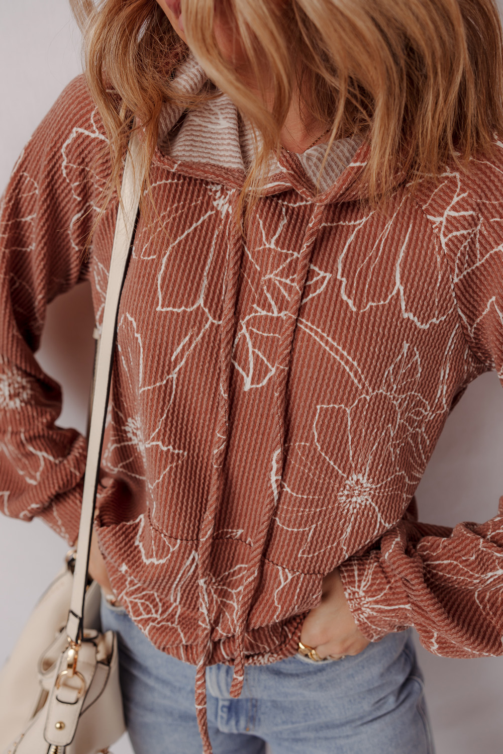 Brown Floral Twisted Rib Drawstring Kangaroo Pocket Hoodie - Image 3