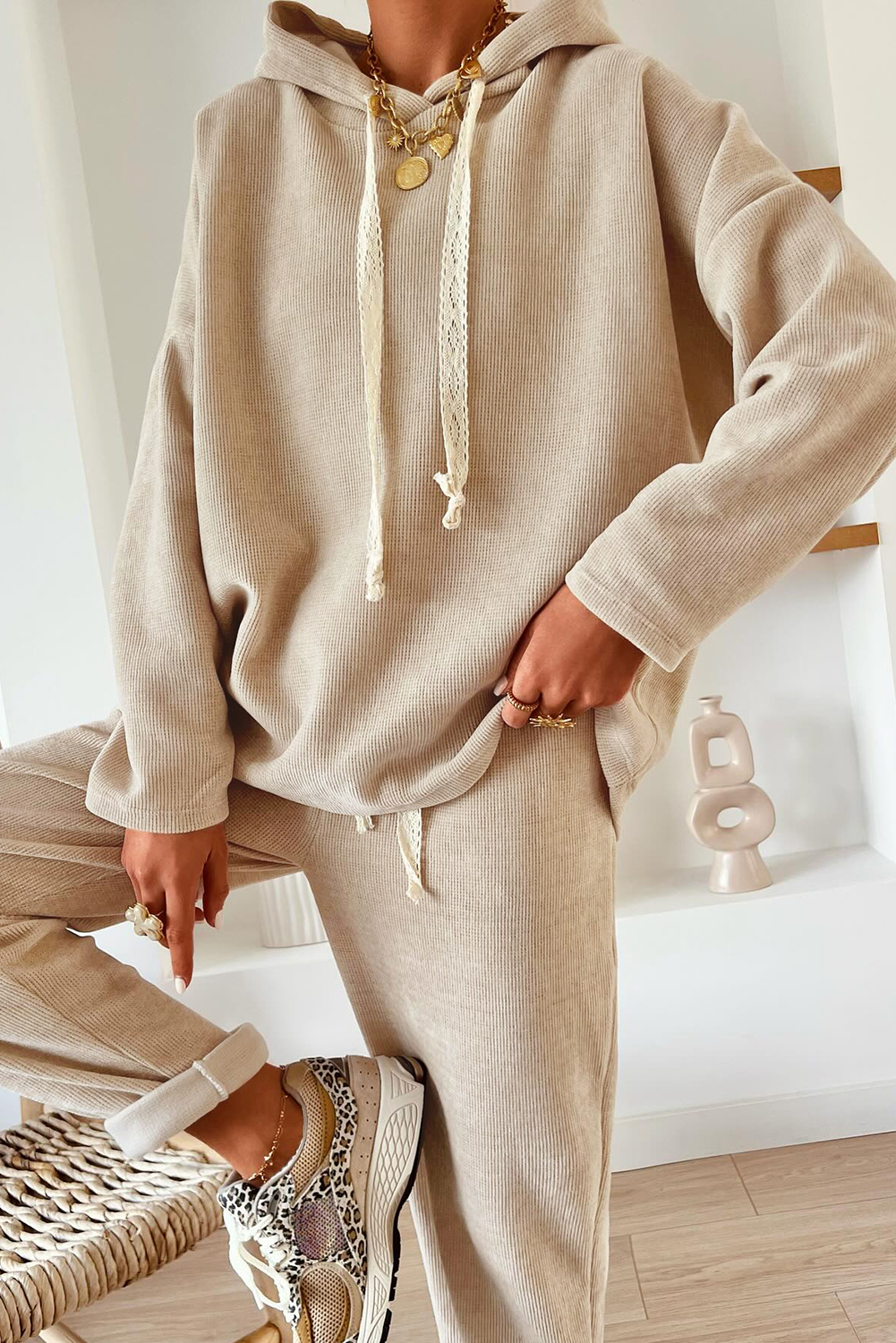 Jet Stream Lace Drawstring Pullover Hoodie and High Waist Pants Corduroy Suit