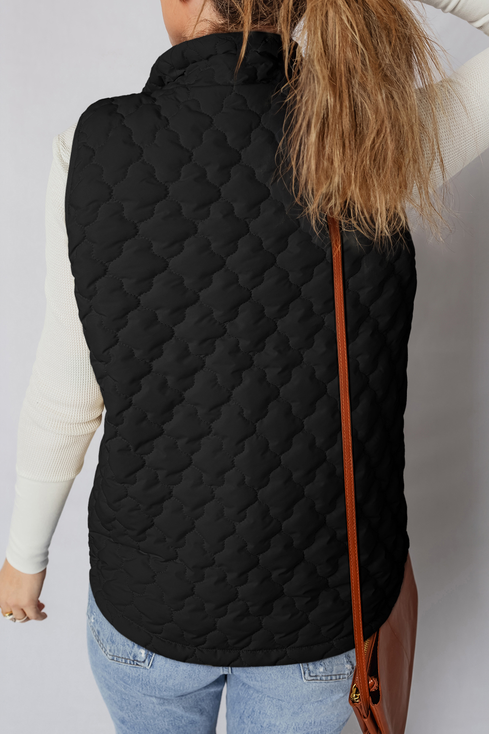 Black Flower Shape Quilted Snap Button Zip Up Winter Vest - Image 2