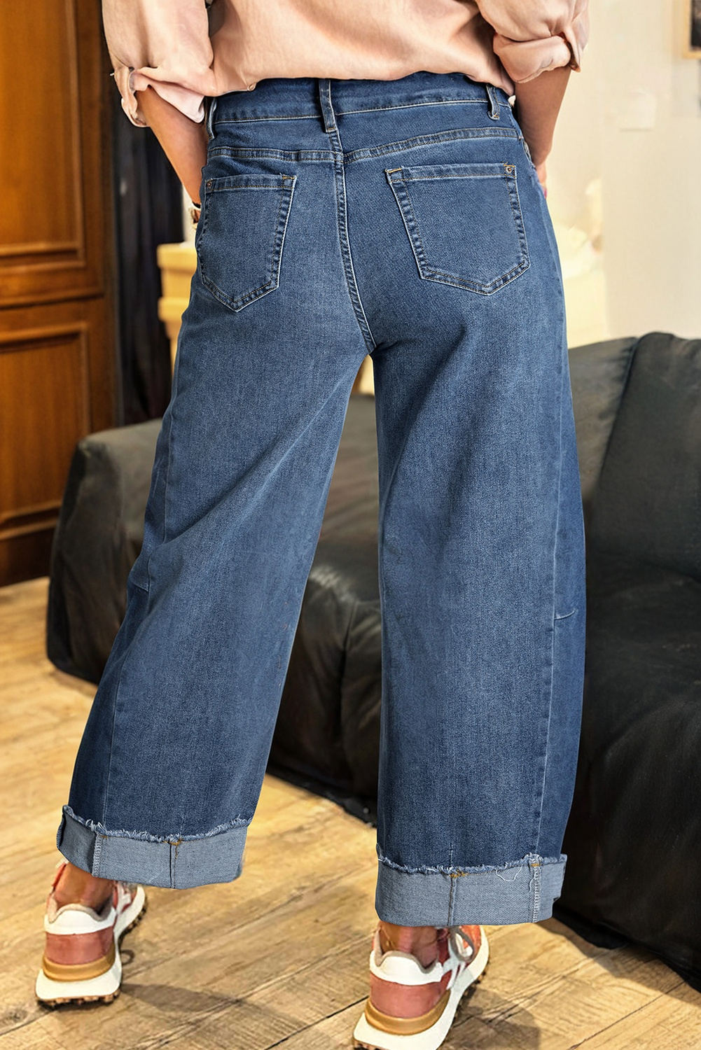 Ashleigh Blue Stitched Raw Hem Wide Leg Loose Jeans - Image 2